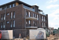 Im Ostseebad Laboe entstand ein Mehrfamilienhaus mit einem vernetzten Energiesystem der Buchenauer Roth Werke.