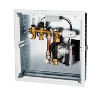 Für Einzelräume bis ca. 40 m2 hat Simplex die System-Regelbox<br />KOMFORT entwickelt. Im praktischen Montageschrank verstaut, bietet sie Bauherren eine smarte und effektive Lösung für eine gleichmäßige, konstante<br />Wärmeverteilung.<br />Bild: Simplex
