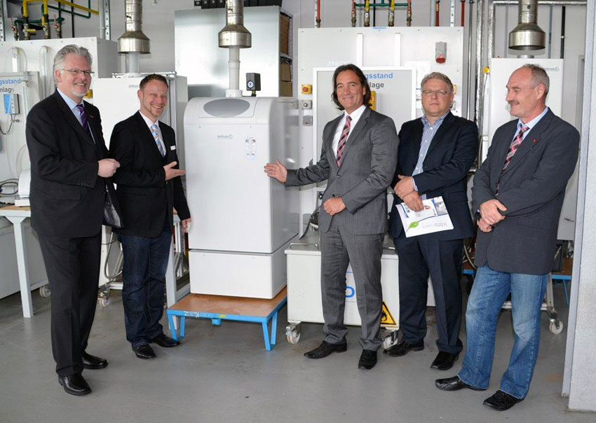 Moderne Technik für die Ausbildung: Kammerpräsident...