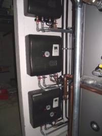 Als Kaskadenanlage deckt die Frischwasserstationen.......