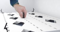 Die PYD-ALU® Topmodule sind mit flexiblen Modulhaltern.......