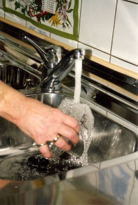 Trinkwasser ist eines der wichtigsten Lebensmittel. Seine Qualität darf durch die Haustechnik nicht beeinträchtigt werden.