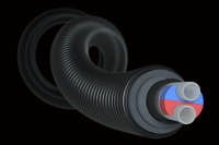Ecoflex VIP ist eine der Neuheiten, die Uponor auf der digitalen ISH gezeigt hatte. Dank seines innovativen und kompakten Dämmstoffs bietet das vorgedämmte Rohrsystem für Nahwärmenetze eine hervorragende Dämmleistung, hohe Flexibilität, einen geringen Außendurchmesser und ein nachhaltiges Design.