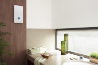 Ggf. vorhandene elektrische Durchlauferhitzer eignen sich ideal für die Warmwasserbereitung in Verbindung mit einer Luft/Wasser-Wärmepumpe. Bilder: Vaillant