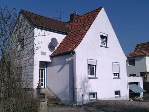Siedlungshaus von 1935 vor der Sanierung. Bild: proKlima...