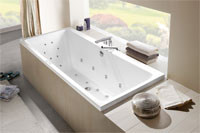 Mit AirPool, HydroPool und CombiPool bietet Villeroy & Boch für jeden Whirl- und Wellness-Wunsch das passende Whirlpoolsystem. Bild: Villeroy & Boch