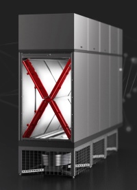 X-Txpe] Der Klimaschrank X-Type arbeitet aufgrund des Wärmetauschers in ungewöhnlicher X-Form äußerst effizient.<br />Bild: Mitsubishi Electric<br />