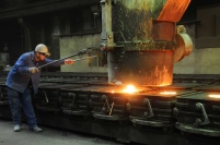 Schweißtreibende Arbeit: 20 Duschen wurden in der Gießerei.......