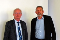 Werner Rolles (l.), Präsident des ZVKKW, und der neue.......