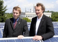 Die beiden AS Solar Geschäftsführer Thomas Rust und Gerd Pommerin blicken in eine sonnige Zukunft.