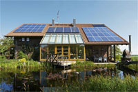 Privathaus mit Photovoltaikanlage in der Gegend von.......