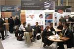 Fachgespräche auf der letzten bautec. Foto: Messe Berlin.......