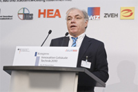 Klaus Betz, Geschäftführer der Imtech Deutschland GmbH.......