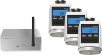 Das Avalon Tres Set mit drei Avalon Thermostaten (Funk-Heizkörperthemostate mit Raumtemperaturanzeige, Bewegungsmelder und Fensteröffnungserkennung) samt Gateway für den dynamischen hydraulischen Abgleich Dank blossom-ic Funk- und App-Technolgie.<br />Bilder: blossom-ic