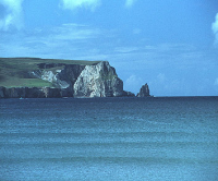 Allein die Wellen transportieren Schätzung zufolge zehn Millionen Terrawattstunden pro Jahr. Zur Energieerzeugung können neben den Oberflächen- und den Gezeitenwellen auch die Strömungen der Meere genutzt werden. Foto: BMU/H.-G. Oed
