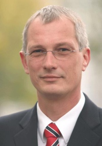 Dr.-Ing. Jürgen Sterlepper, in der Geschäftsführung der Bosch Thermotechnik verantwortlich für Forschung und Entwicklung<br />Fotos: Bosch 