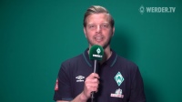 Brötje sagt durch Werder Bremen Trainer, Florian Kohfeldt, Danke.<br />Bild: Werder.TV<br />
