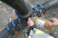 Sauber ausgeschäumt und für immer dicht. Bilder: Brugg