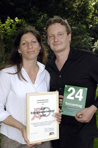 Familie Malinowski aus Kleinmachnow freut sich über...