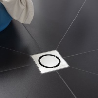 Optisch perfekt: Badablauf TistoPrimus mit Design-Abdeckung.......