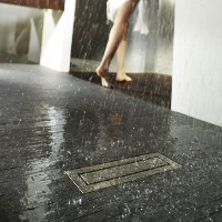 Durch innovative Ablauftechnik werden auch große Wassermengen perfekt abgeleitet.