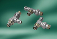 Mit Pressfit bietet Danfoss ein neues Anschluss-System für die rohrseitige Anbindung von Ventilgehäusen, das ein schnelles und sauberes Arbeiten erleichtert.