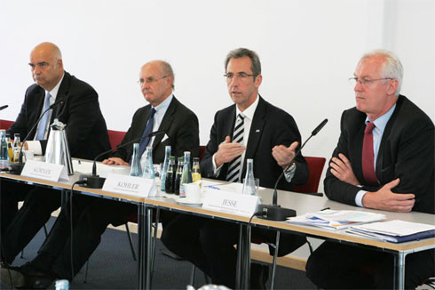 Auf der Pressekonferenz wurden die Forderungen der...