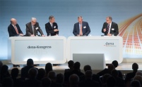Im Eröffnungsplenum des dena-Energieeffizienzkongresses.......