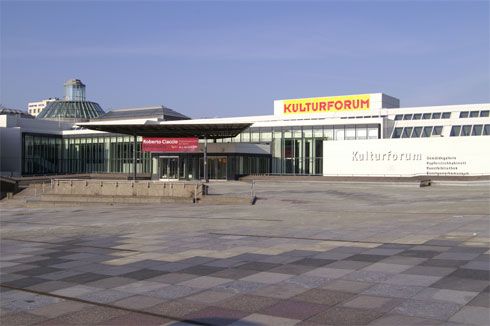 Die Energietechnik des Kulturforums wird auf höchstes...