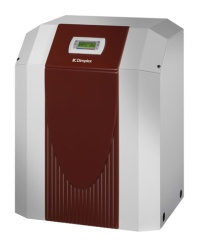 Die neuen Dimplex Wärmepumpen SI 14TU und WI 14TU überzeugen in punkto Effizienz. Die kompakte Bauweise erfordert wenig Platz und variable Anschlussmöglichkeiten gestalten die Installation ganz einfach. Bild: Dimplex