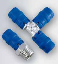 Der Steckfitting ist das aktuelle, innovative Produkt der Marke. Ein Rohr, zwei Verbindungen, das ist der entscheidende Punkt. Keine neue Rohrdimension ist für die Verbindung nötig.