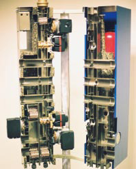 Effizienz und Sicherheit durch Partnerschaft: Danfoss entwickelte unter anderem den Verteiler und baute auch die wichtigsten Gruppen. Hier eine aufgeschnittene Station.