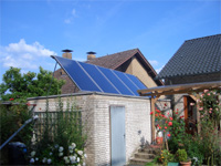 Das freistehende und über 30 Jahre alte Haus der Familie.......