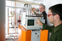 Datenlogger wird ausgelesen. Foto: ESB