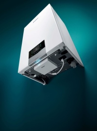 Das neue Vaillant Gas-Brennwertgerät ecoTEC plus kann mit einer Plug-and-Play-Lösung um eine Internetschnittstelle ergänzt werden. Damit lässt sich die Heizung aus der Ferne steuern.<br />Bilder: Vaillant