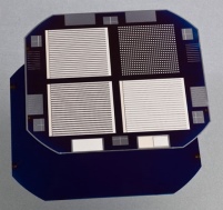 Vier BC-BJ Solarzellen auf einem n-Typ Silicium Wafer.......