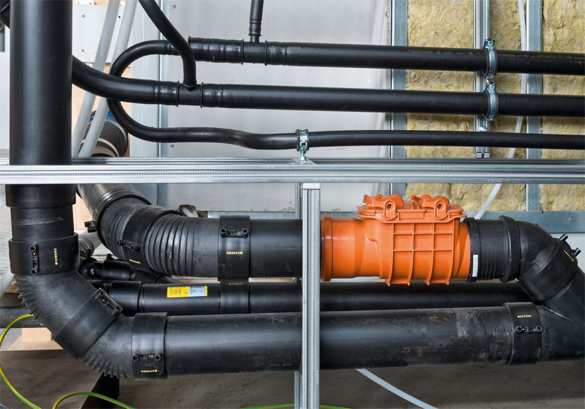 Auf engstem Raum: Geberit Mepla, Geberit Silent-db20...