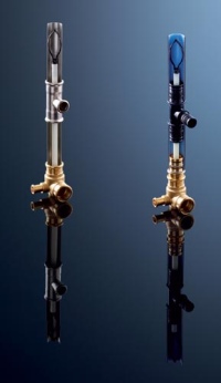 Mehr Hygiene, erhöhte Wirtschaftlichkeit und weniger Energieverluste mit der innenliegenden Zirkulation von Geberit bei Trinkwasserleitung.