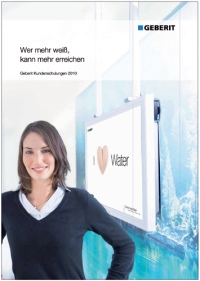 Die neue Geberit Seminarbroschüre „Wer mehr weiß, kann mehr erreichen – Geberit Kundenschulungen 2010". Bild: Geberit