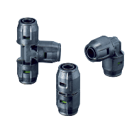 Das Herz des Stecksystems PushFit von Geberit sind die robusten Steck-Formstücke mit<br />Steck-Indikator, zwei Dichtringen pro Steck-Verbindung und Edelstahl Krall-Klemmring.
