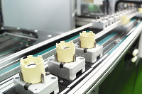 Rund 350.000  Kartuschen pro Monat werden nun in Hemer produziert - Tendenz steigend.
