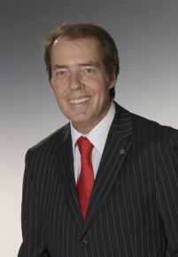 Hermann W. Brennecke