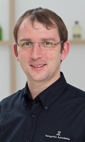 Roman Passarge tritt an die Spitze der Hansgrohe Aquademie,...