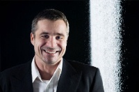 Die britischen Design Awards 2010: Philippe Grohe, Leiter der Marke Axor bei der Hansgrohe AG, ist vom renommierten britischen Designer Magazine für seine Leistungen in der Sanitärbranche mit dem „Services to the Industry“-Award ausgezeichnet worden.