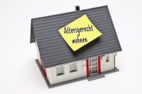 Abbildung 1: Das Haus muss nicht von Anfang an altersgerecht geplant werden - auch im Nachhinein kann die Barrierefreiheit erreicht werden.© Marco2811 - Fotolia.com