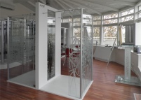 Im neuen Hüppe-Showroom in Paris präsentieren sich.......
