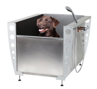 Der besondere Clou an der Hundedusche ist, dass sie fast überall installiert werden kann: im Keller, im Garten, in der Garage, im Gästebad … Bild: Berthold Schmid 