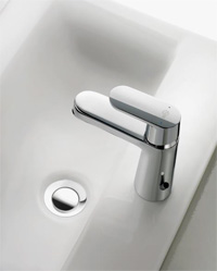 Ideal Standard bietet CeraVito als Waschtischarmatur.......
