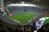 Club und Fans haben ein neues zu Hause: nach 85 Jahren.......