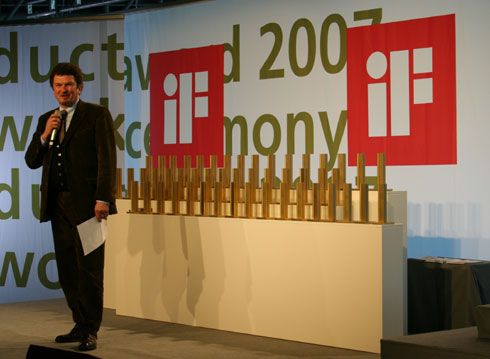Der Juryvorsitzende Fritz Frenkler forderte Dinge für...
